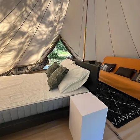 La Kahute - Tente Au Coeur De La Foret Luxury tent *
